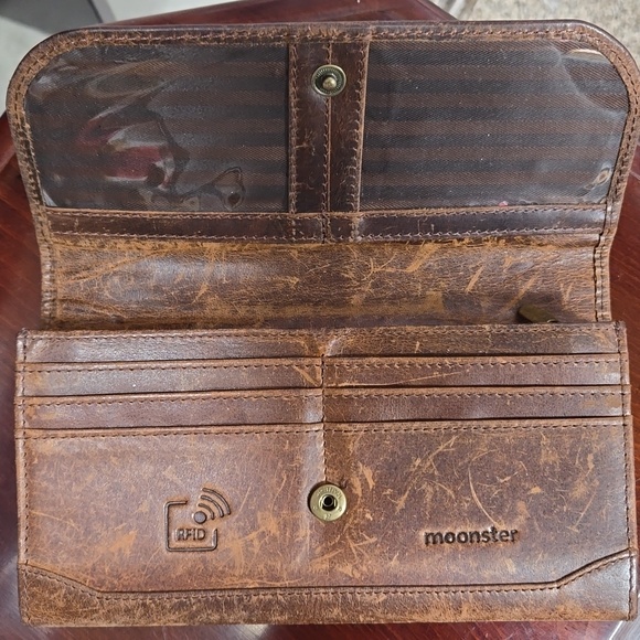 Moonster Leather Wallet - Picture 3 of 4
